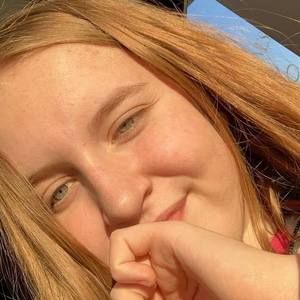 Meet your Posher, Jasmin